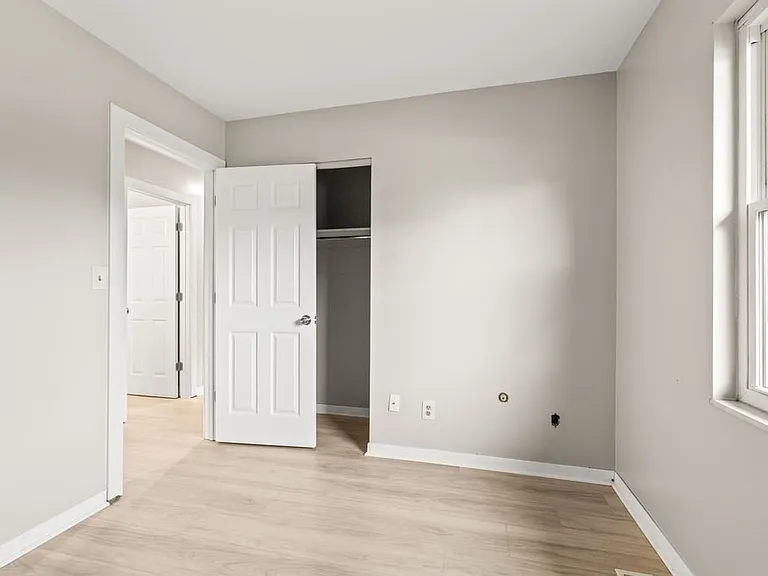 213 Southerly Hills Dr — Photo 23