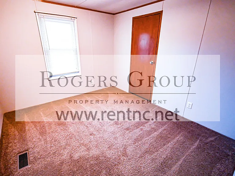 104 Big Buck Rd — Photo 7