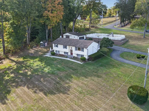 7 Mount Rose Road, Marlboro, NY 12542