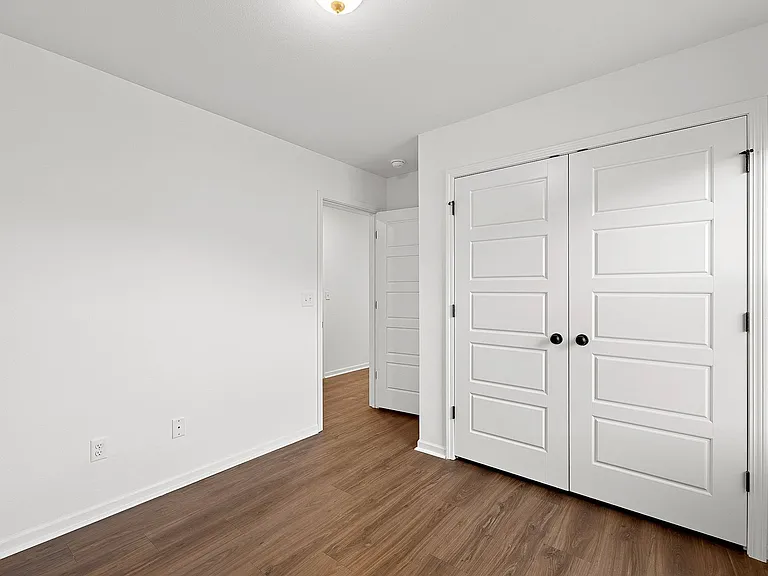 206 SW Vicki St — Photo 5