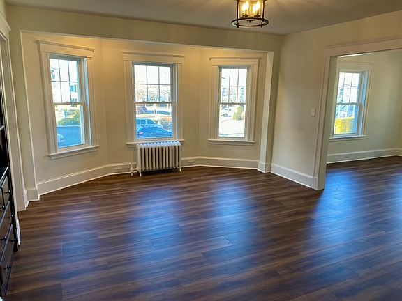 5th image of 11-15 Clark St #2