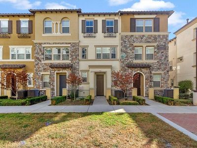 558 Barcelona Loop, Milpitas, CA, 95035