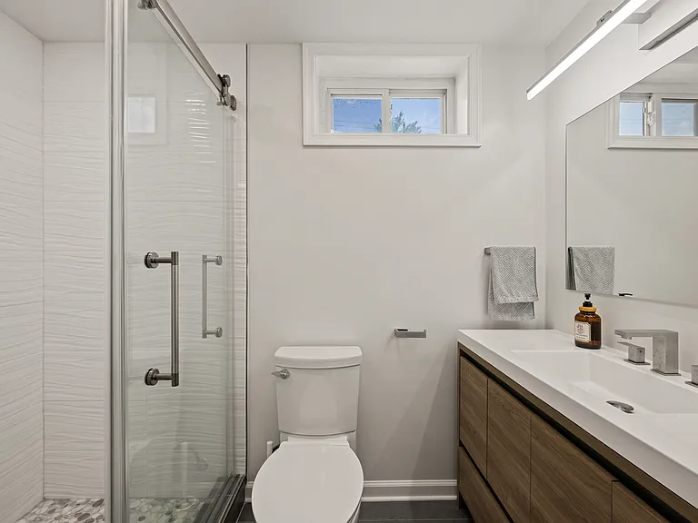 3717 Seven Mile Ln — Photo 34