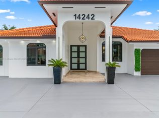 14242 SW 30th St, Miami, FL 33175