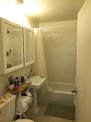 Rented by The Downtown LLC | media 45