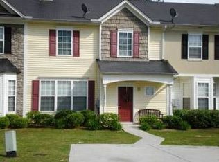 1706 Camden Forrest Trl, Riverdale, GA