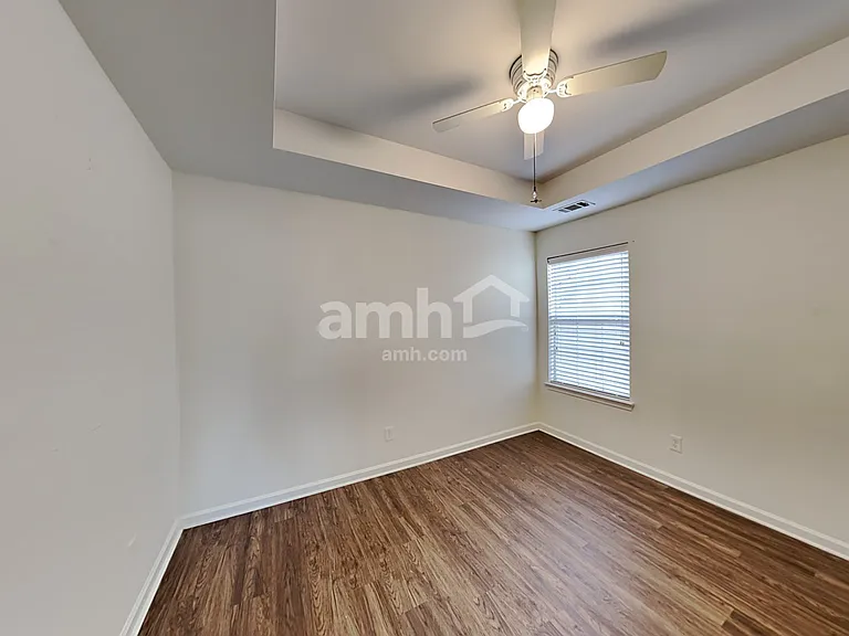 105 Hidden Creek Dr — Photo 19