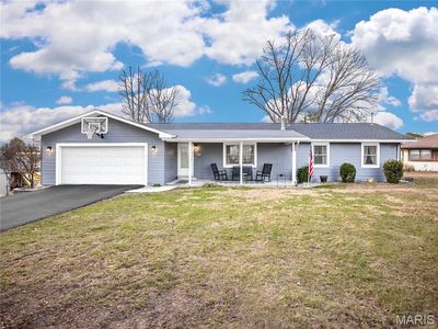 30 Lake Dr, Troy, IL, 62294