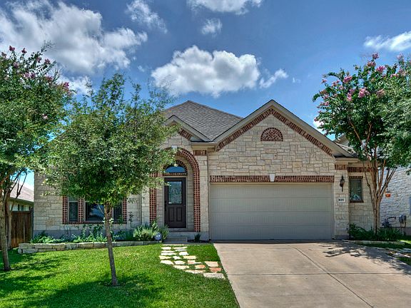 2nd image of 1619 Westmeadow Trl