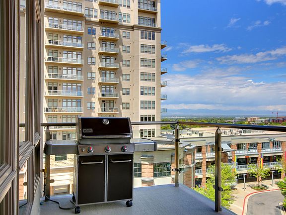 BBQ on Balcony with Northeast view