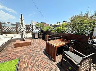 215 N 7th St #4, Brooklyn, NY 11211