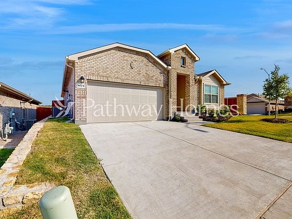 3rd image of 1629 Vandemere Ct
