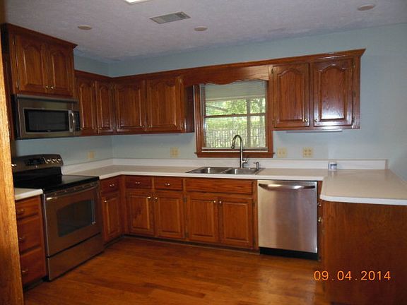 5th image of 1312 N Grossman Dr