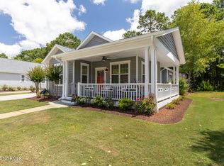 804 Wildflower Dr, Holly Ridge, NC 28445