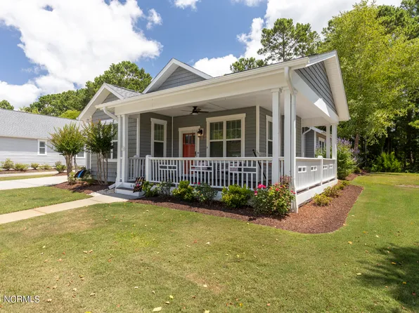 804 Wildflower Drive, Holly Ridge, NC 28445