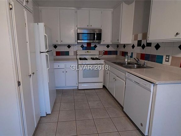 5th image of 3907 Hartford Pl