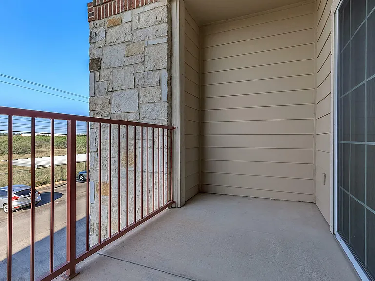 Spacious Patio for Outdoor Living at Willowbend Apartments