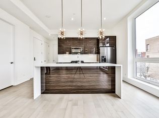 2354 W Wabansia Ave #202, Chicago, IL 60647