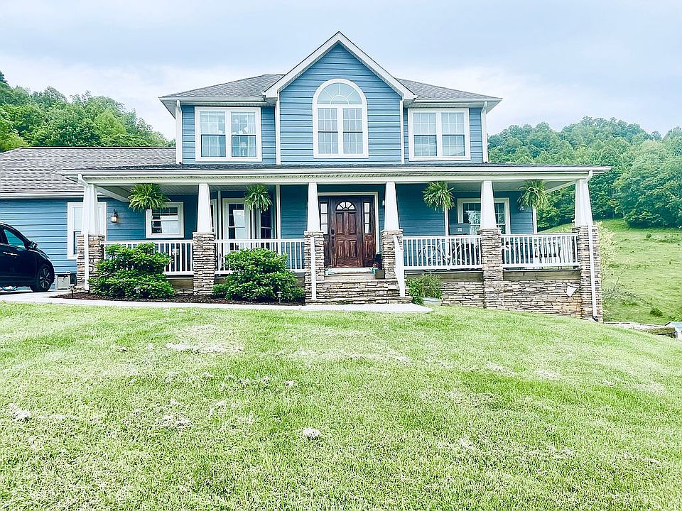 1st image of 425 Donald C Moore Dr