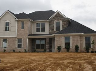 605 Crowley Way, Matthews, NC 28104