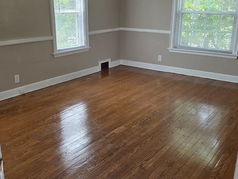 5572 N Bethmaur Ln — Photo 29
