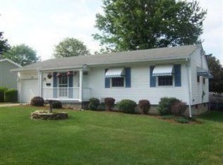 1555 Charles St, Hermitage, PA 16148