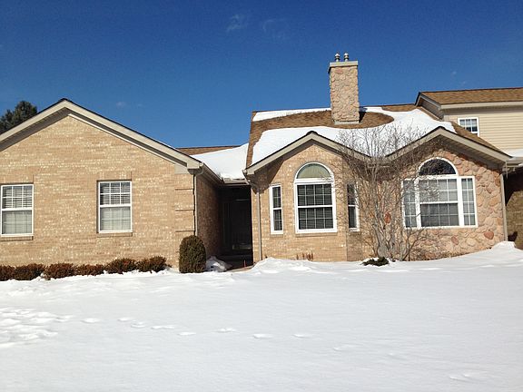 5th image of 119 Cherry Hill Pointe Dr