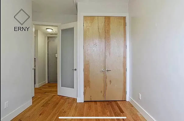 Rented by Nooklyn NYC LLC | media 49