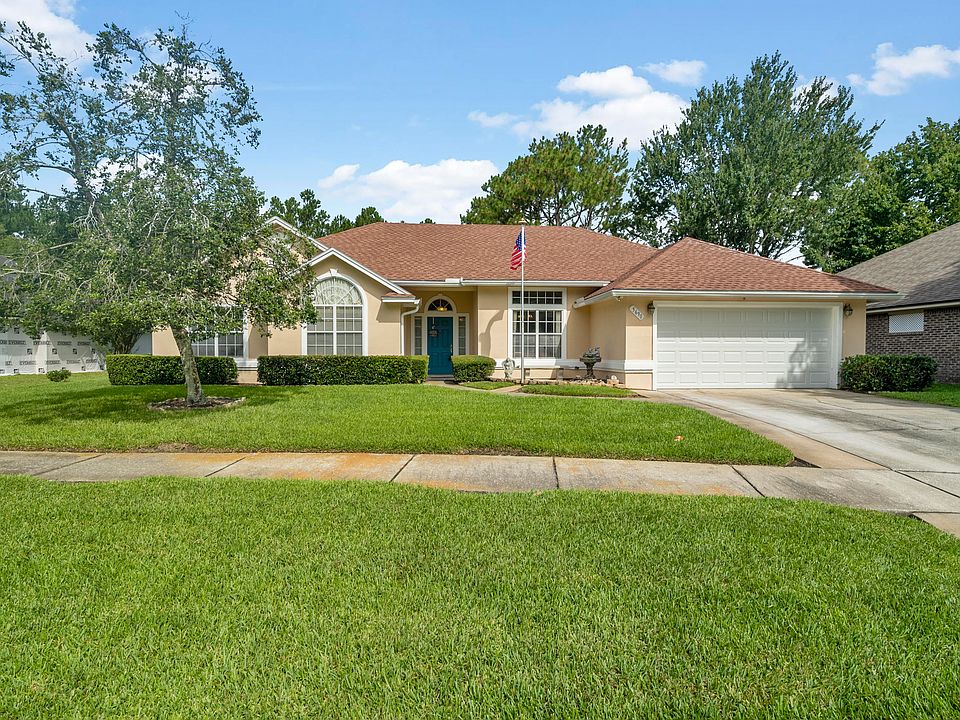 1st image of 5690 Plum Hollow Dr W