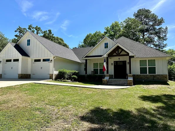 4408 Champions Dr, Lufkin, TX 75901