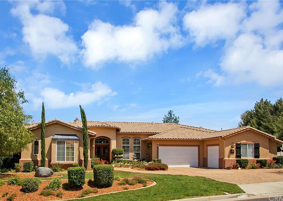 1st image of 24954 Tyler Pl