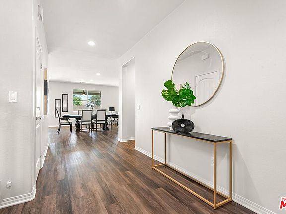 5th image of 24960 Sagebush Ln