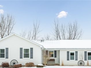 516 Gilmore Rd, Brockport, NY 14420