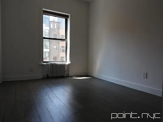 Rented by Point NYC | media 33