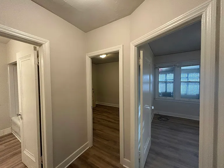 4401 Buckingham Ave #1 — Photo 11