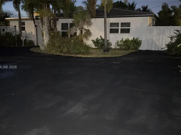 1779 NE 16th St, Fort Lauderdale, FL 33304