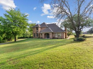 413 Big Creek Rd, Willow Park, TX 76087