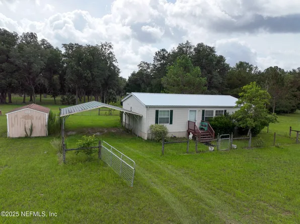 1943 SE 240TH Terrace, Hawthorne, FL 32640