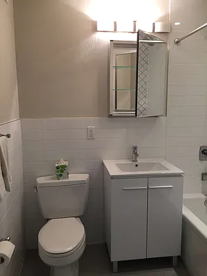 Rented by Mdays Realty | media 27