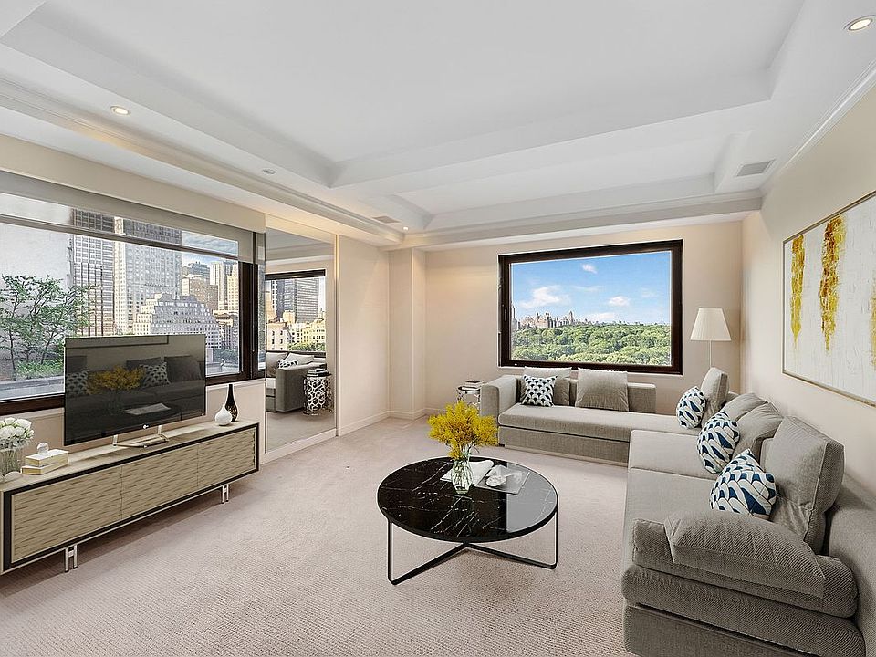 1st image of 160 Central Park S #1607
