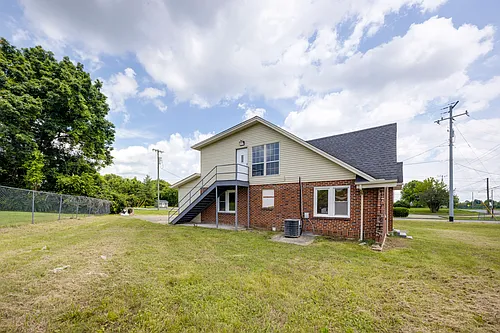 901 Weeping Willow Way #3 Photo 1