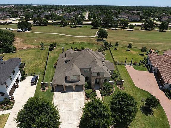 4th image of 12414 Cross Canyon Ln