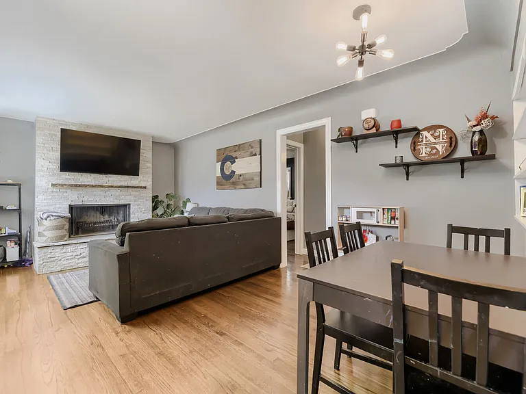 2216 Lima St — Photo 4