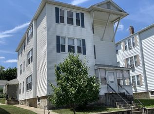 210 Ingleside Ave, Worcester, MA 01604