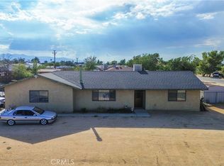 11746 Mohawk Rd, Apple Valley, CA 92308