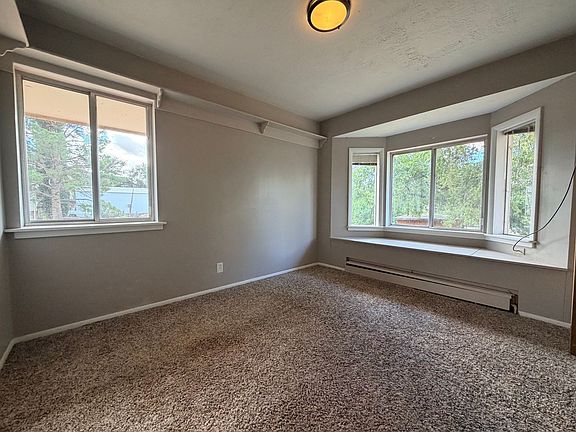 5th image of 134 S Main St #A