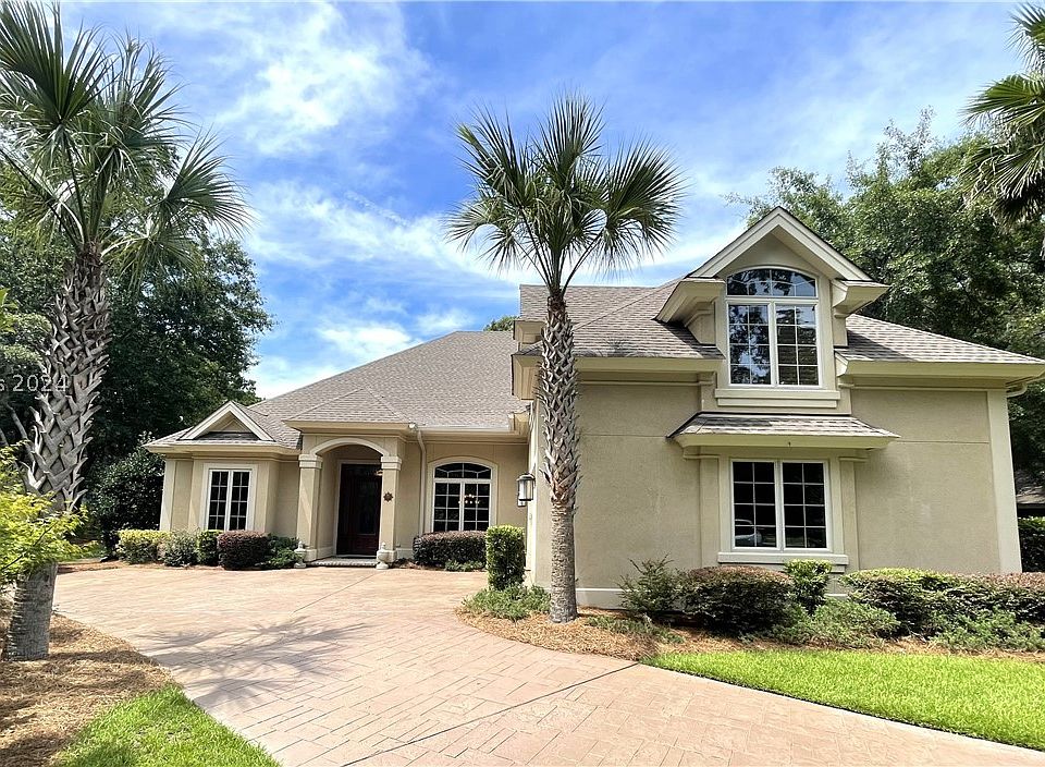 1st image of 23 Big Woods Dr