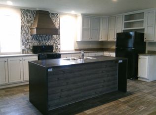 13226 Nashville Ave, Hartland, MI 48353