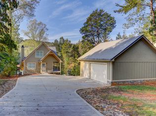 361 Old Leadmine Bend Rd, Sharps Chapel, TN 37866