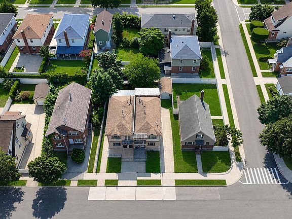 2nd image of 10469 Springfield Boulevard